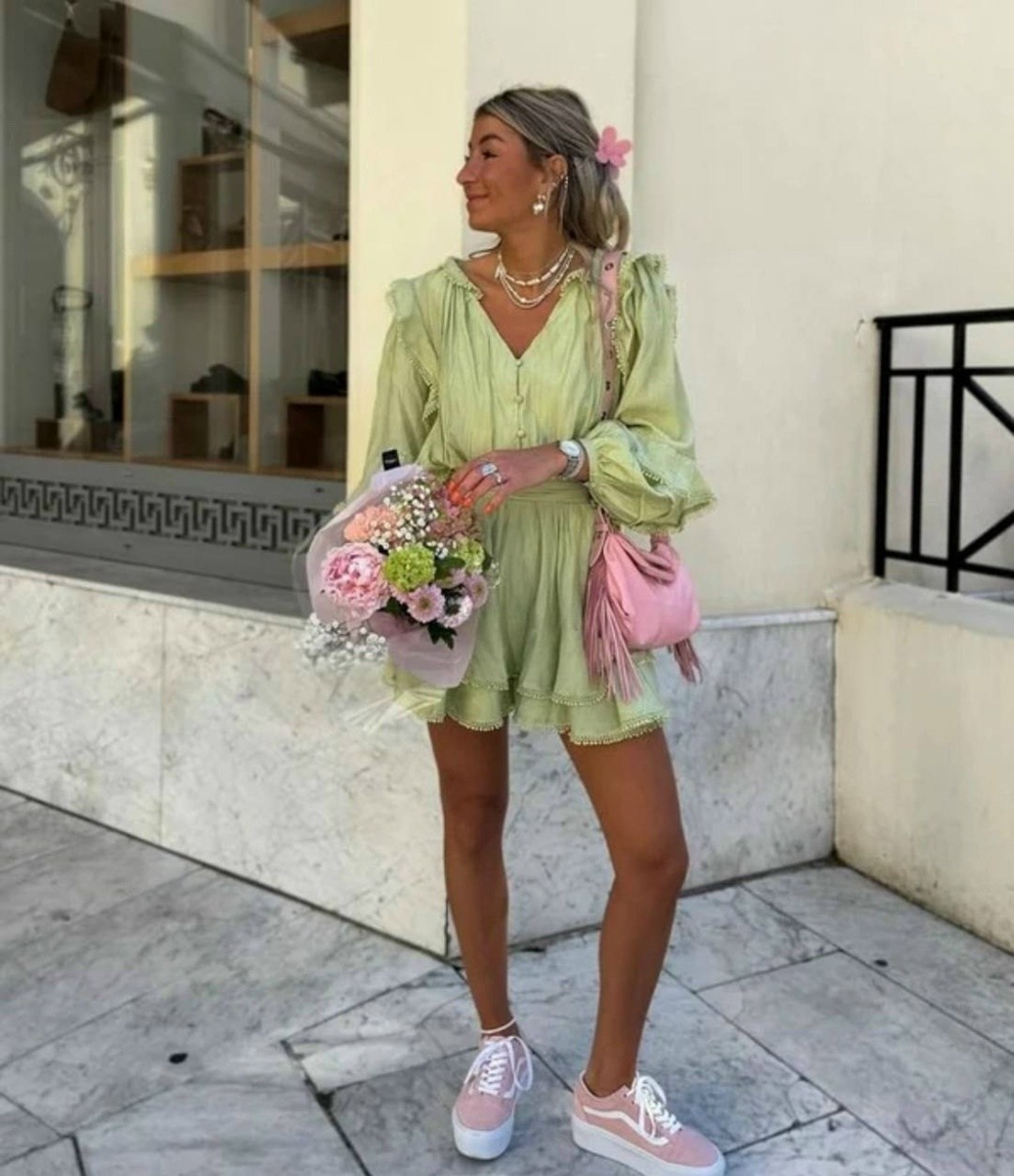 летние костюмы,костюм женский,костюм фиолетовый,блузка с оборками,костюм жен