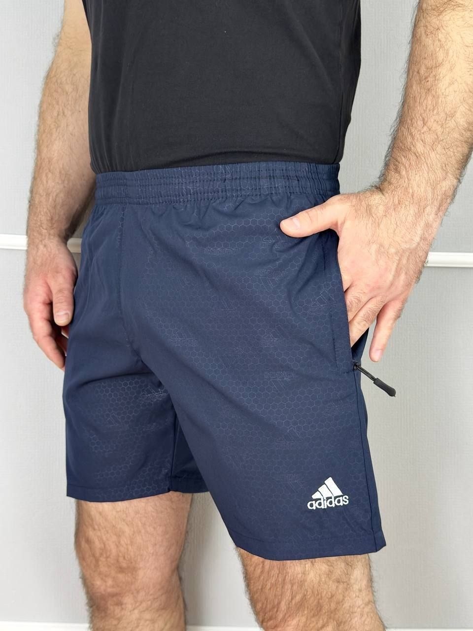 спортивные шорты мужские adidas,мужские спортивные шорты адидас essentials,шорты мужские adidas,шорты adidas,шорты спортивные adidas