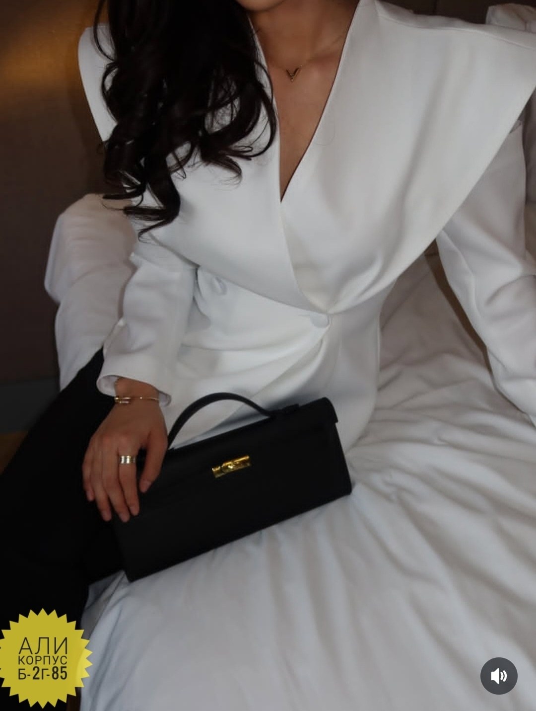 жакет,пиджак,пиджак приталенный,пиджак с открытыми плечами,женский пиджак