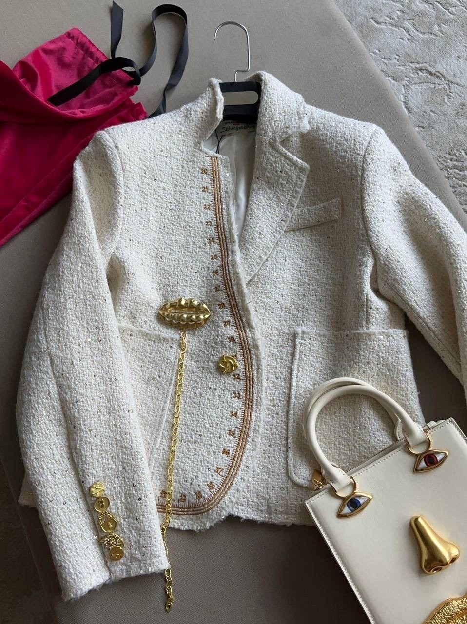 твидовый жакет,жакет,женский твидовый пиджак,жакет твидовый женский,твидовый пиджак