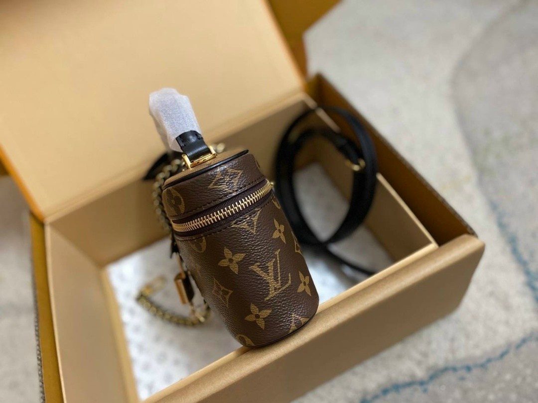 louis vuitton сумка,louis vuitton сумка на плечо,сумка женская louis vuitton,луи виттон сумка,сумка луи виттон через плечо