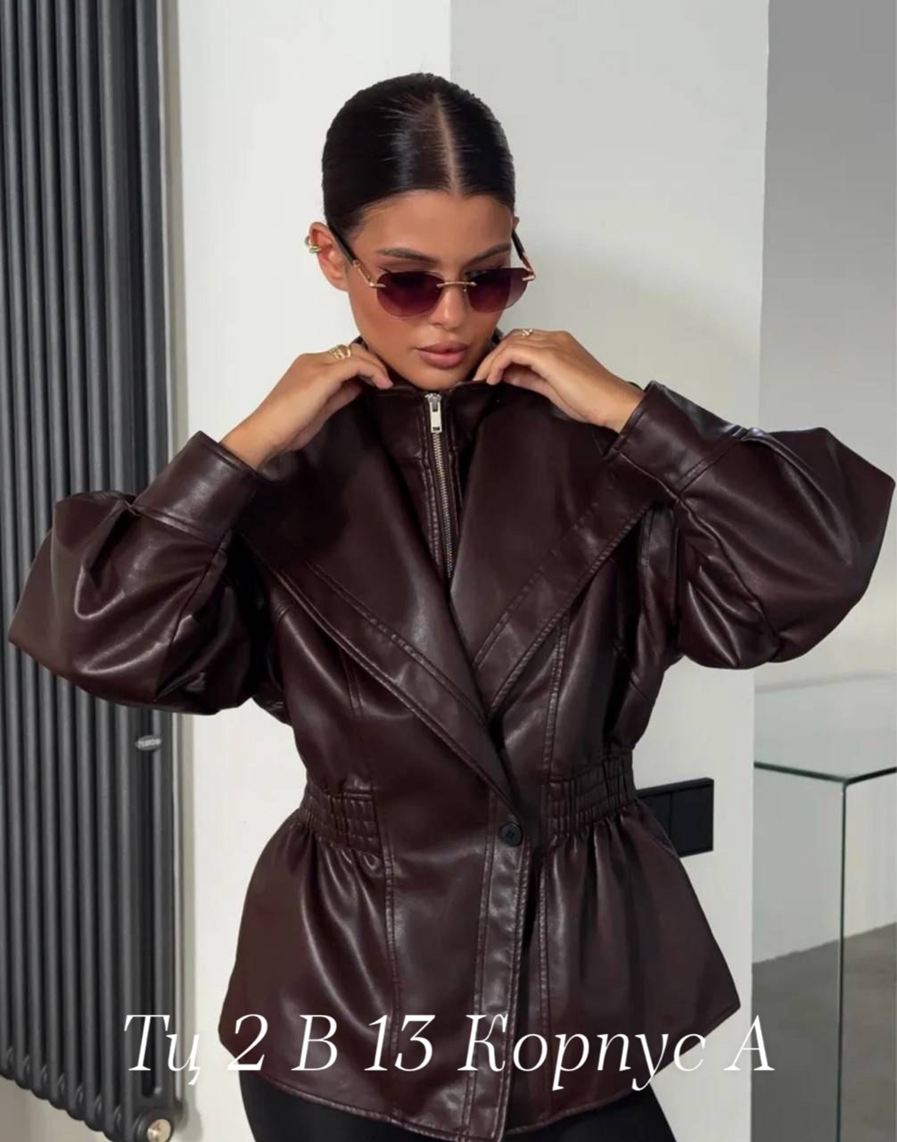 женская кожаная куртка,косуха куртка кожаная оверсайз демисезонная удлиненная mayberry,куртка косуха кожаная,куртка женская демисезонная y2k кожаная,куртка косуха кожаная демисезонная blossom