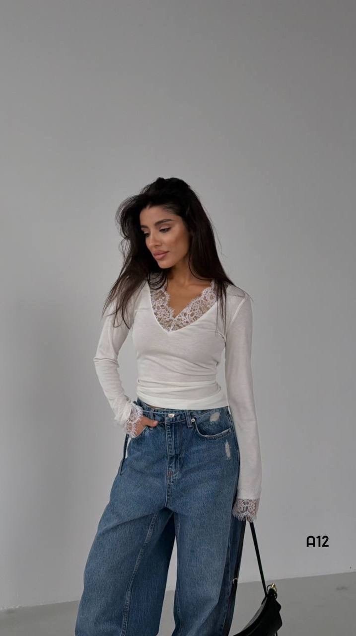 кофта с кружевами,лонгслив с кружевом,женская кофта,кружевной лонгслив,блузка стильная