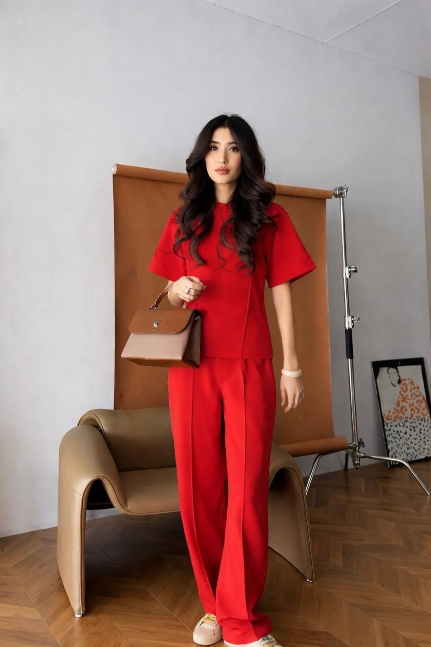 женский костюм,брючный костюм,трикотажные костюмы,костюм