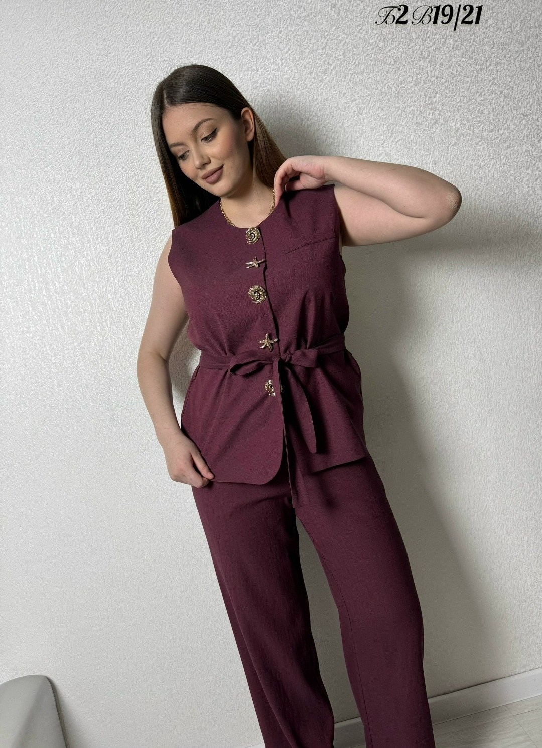 брюки леди агата п-2217/9 бордовый,женский брючный костюм,брюки бордовые леди агата,костюм брючный с жилетом gunuelle,брюки бордовые