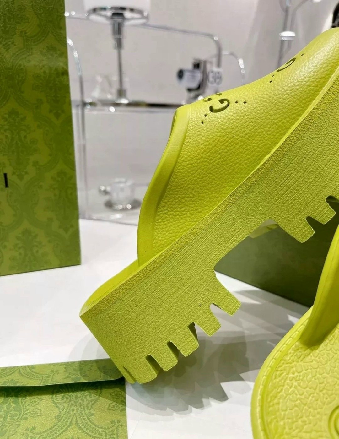 ,сабо гуччи,тапки гуччи,сабо gucci резиновые,тапочки gucci