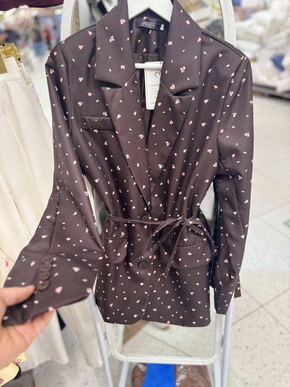 пиджак,женские пиджаки,пиджак женский olya stoff os16025 серый 46 ru,пиджак с сердечками вечерний mission love,костюм женский