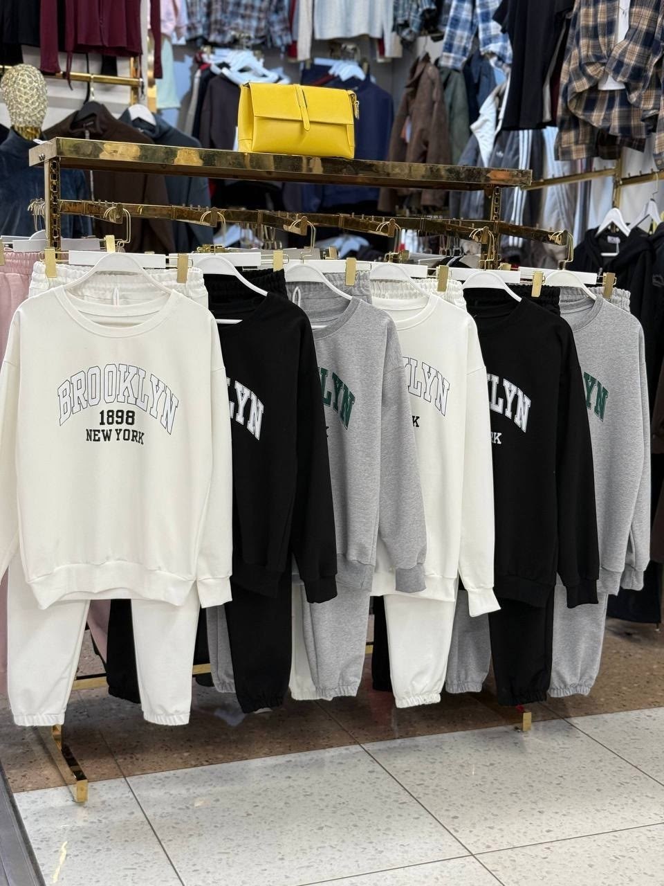 костюм спортивный женский,костюм на флисе,спортивный костюм спортивные костюмы,спортивные костюм,одежда комплект