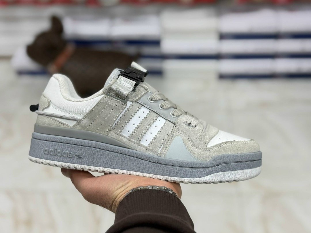 кроссовки adidas,,кроссовки адидас,кроссовки адидас forum low bad bunny,стильные кроссовки