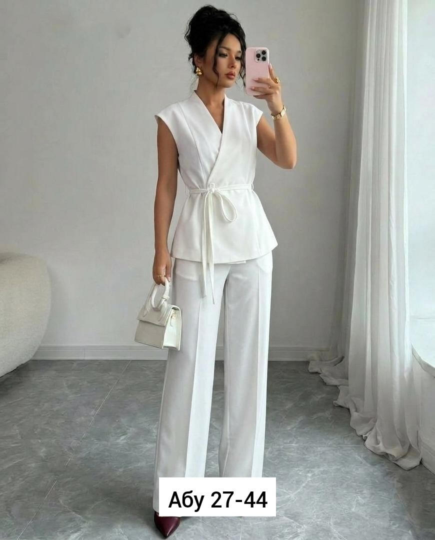 костюм брючный,брючный костюм женский,брючный костюм элегантный,брючный костюм с жилетом chica chic,костюм женский