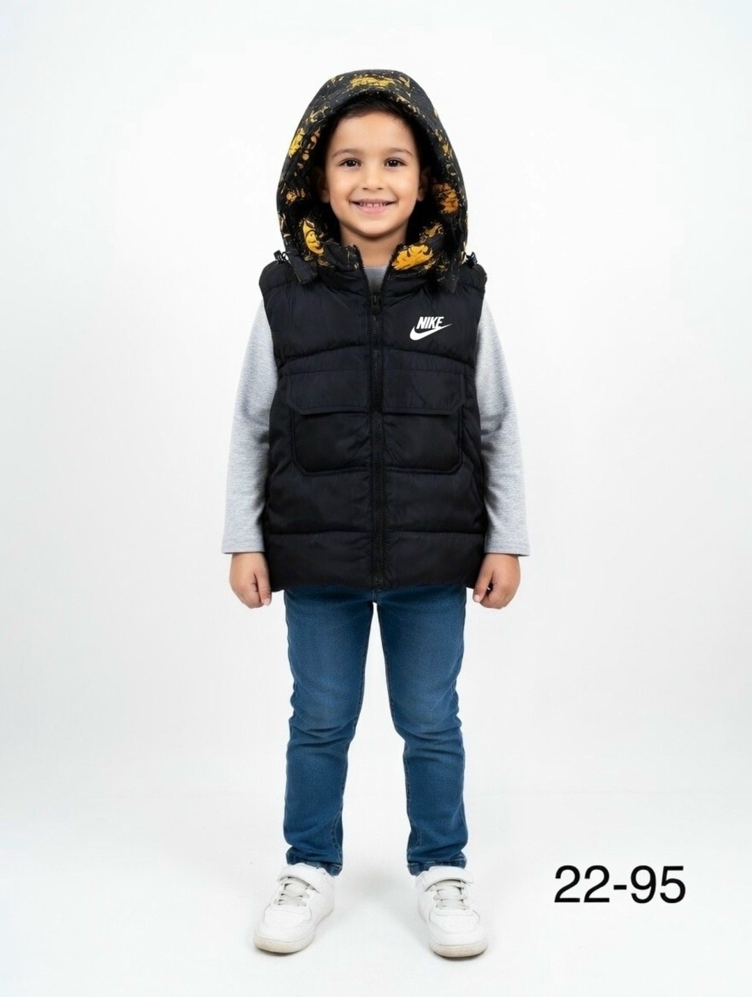 жилет на синтепоне,жилет детский,детская жилетка,жилетка nike,жилетка для мальчика утепленная