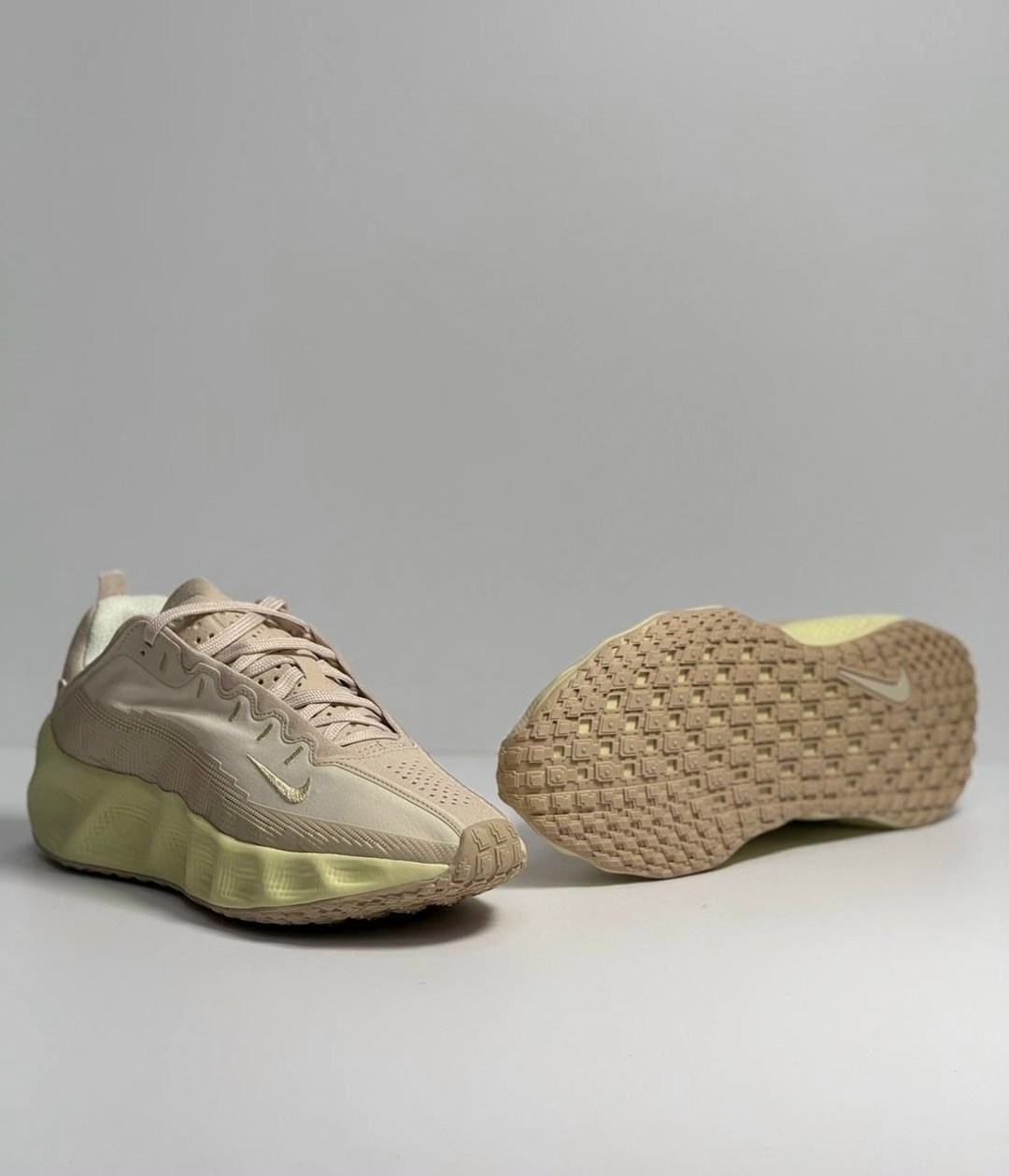 кроссовки nike,adidas yeezy boost 380 calcite glow,adidas yeezy boost 700,adidas yeezy boost 700 v 3,adidas yeezy boost 700 v3