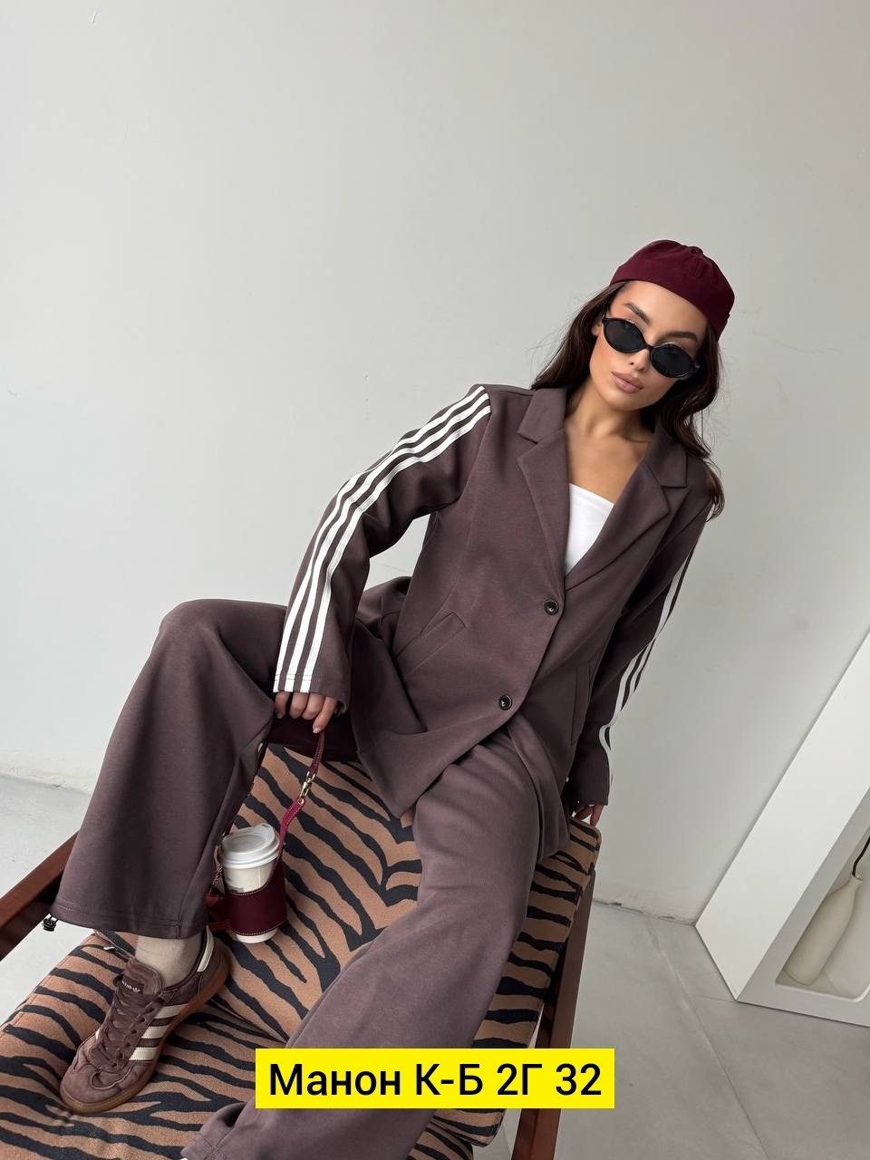 спортивный костюм,спортивный костюм женский,костюм с лампасами,повседневный спортивный костюм,костюм спортивные женские костюмы