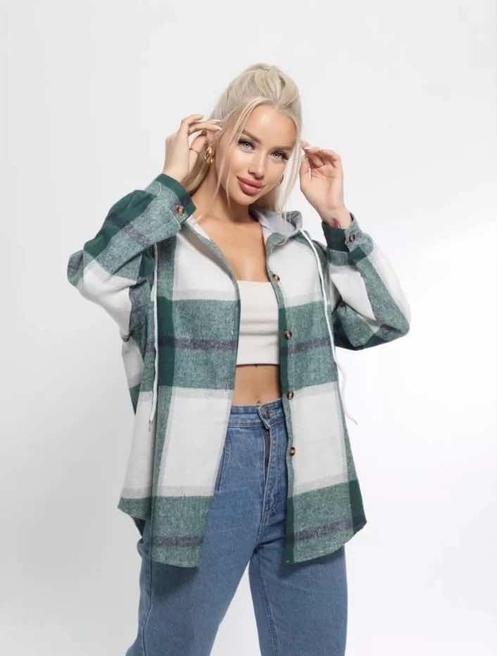 рубашка в клетку с капюшоном теплая оверсайз,рубашка в клетку с капюшоном теплая,рубашка с капюшоном,рубашка с капюшоном в клетку оверсайз,рубашка женская в клетку с капюшоном оверсайз