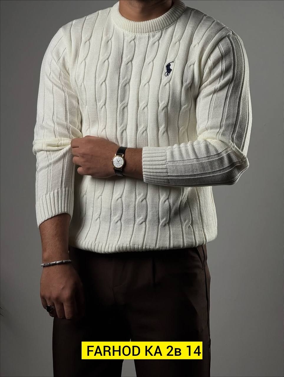 мужские джинсы,одежда для парней, стиль,мужской повседневный стиль,свитер свободного кроя