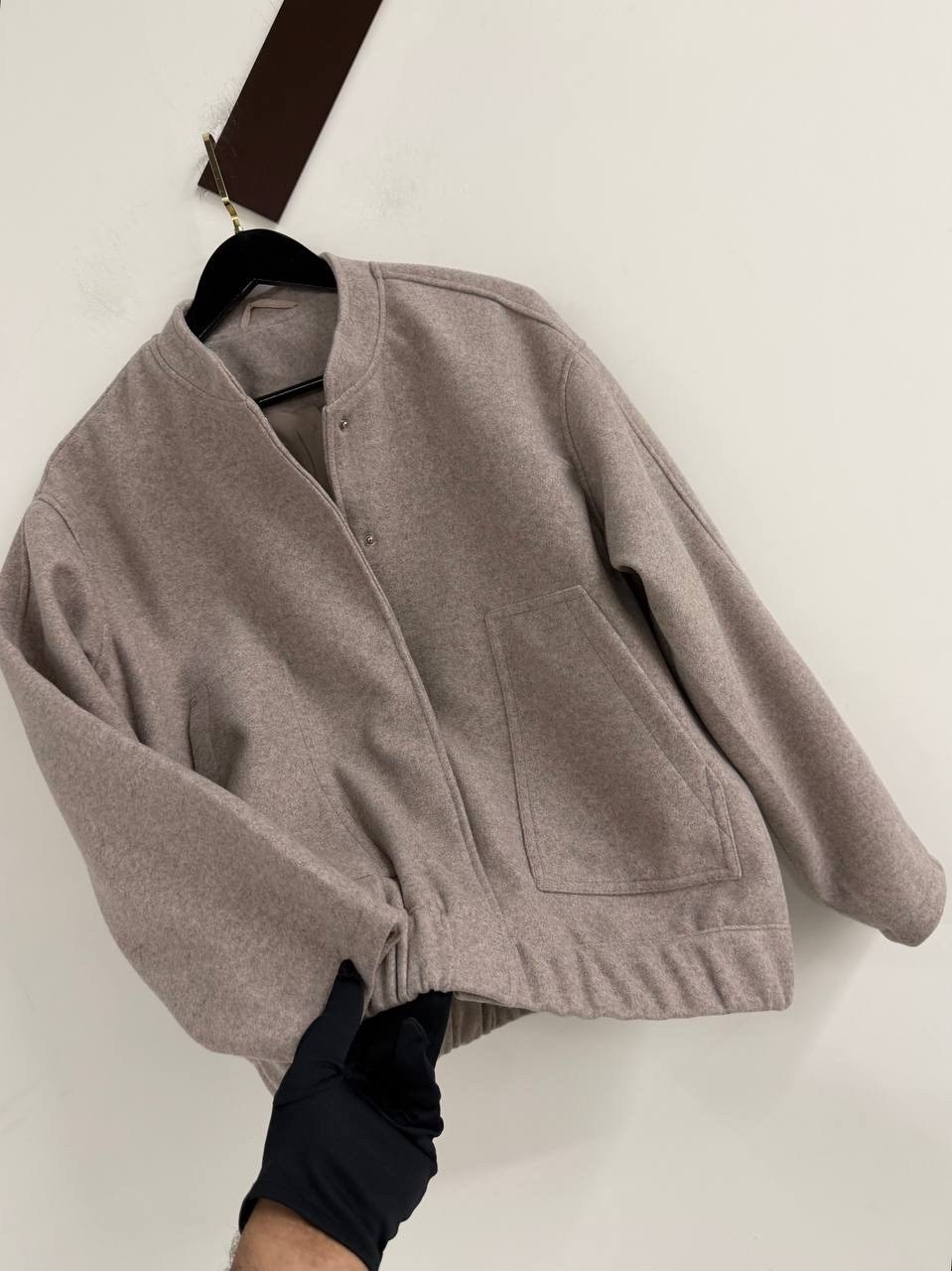 куртка бомбер,повседневная куртка,куртка бомбер женская,серый серый бомбер остин,повседневная женская осенне-зимняя серая куртка-бомбер