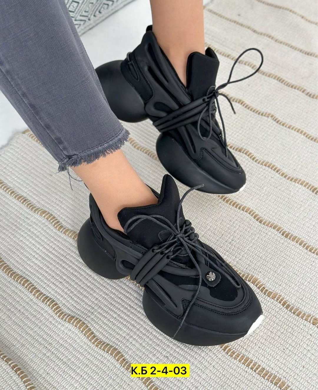 кроссовки женскиe,кроссовки,кроссовки женские черные,кроссовки ,кроссовки balmain