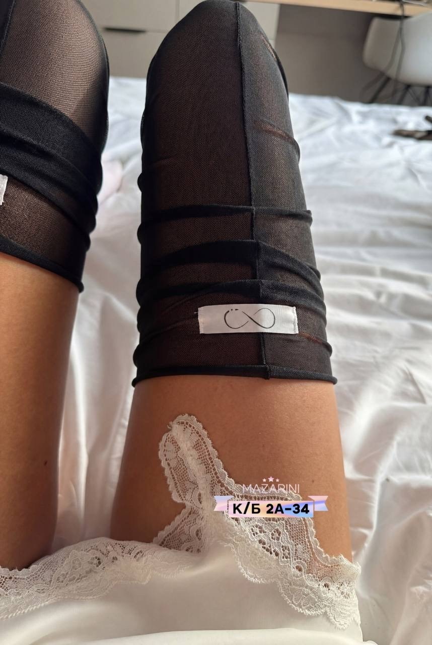 носки стиль,тело женское,ноги,футболка оверсайз,нижнее белье