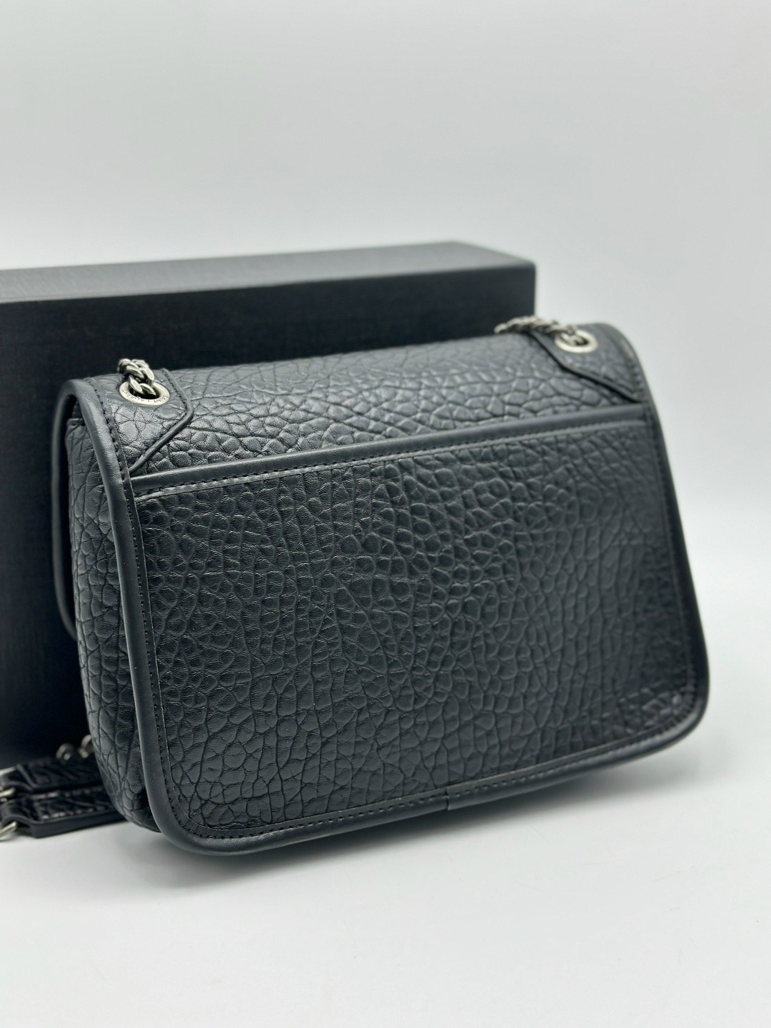 сумка ив сен лоран белая,yves saint laurent сумка,сумки ив сен лоран,cумка saint laurent,женская сумка ysl