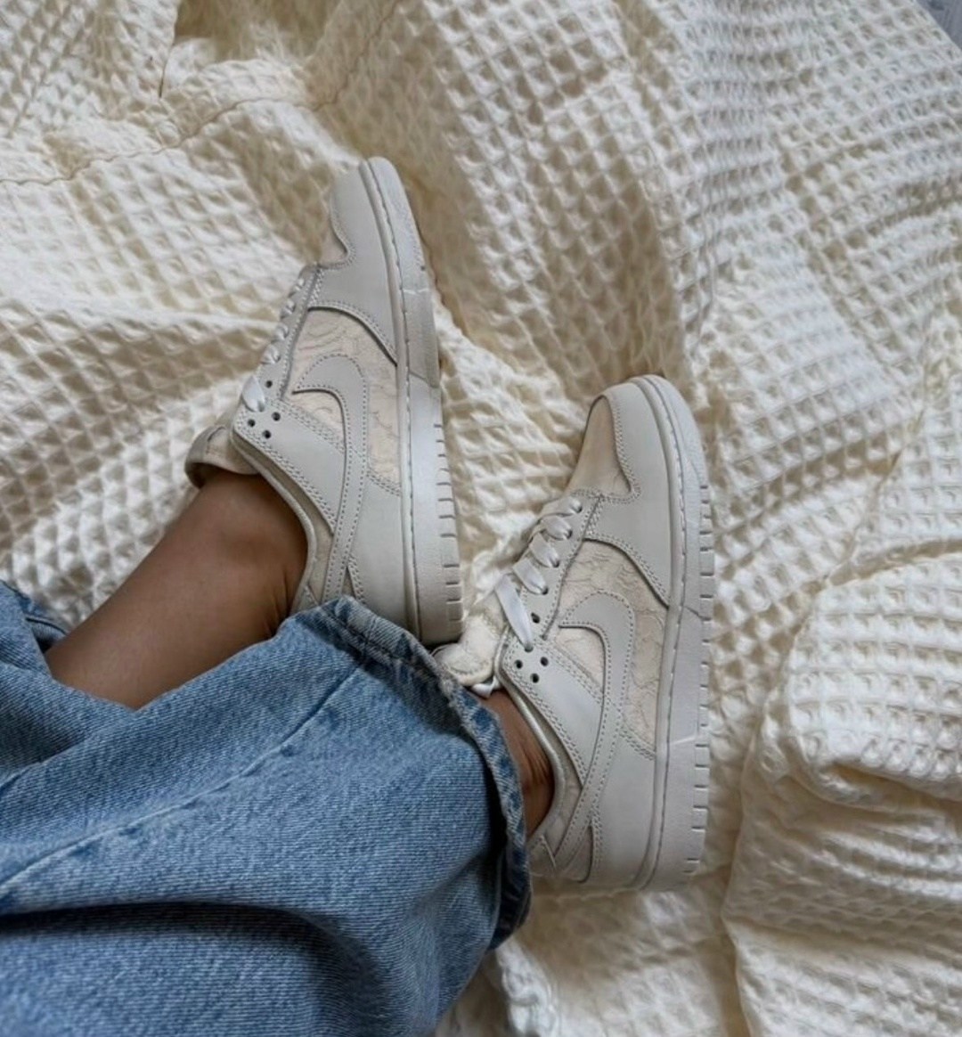 женские кроссовки,кроссовки,идеи для кроссовки,оригинальные кроссовки,спортивная