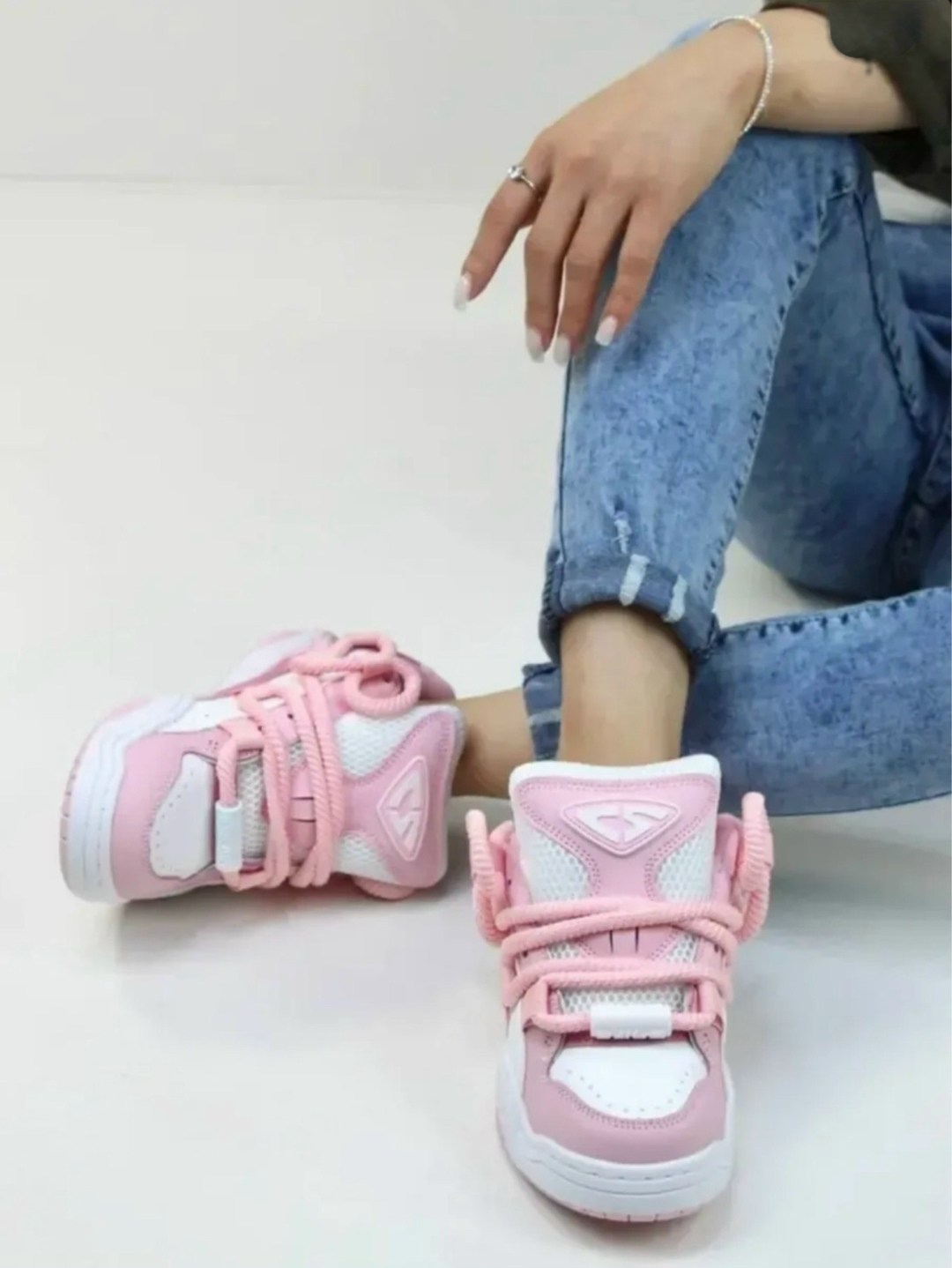 розовые кроссовки,кроссовки дутые,женские кроссовки,,кроссовки