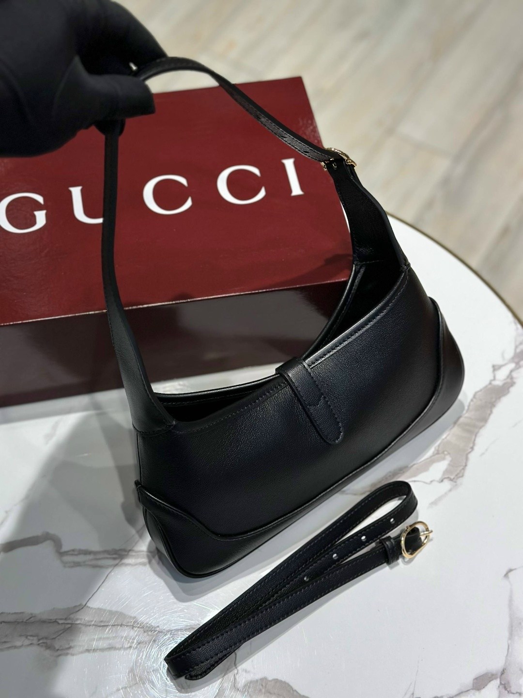 сумка gucci jackie,сумка gucci,женская сумка gucci,сумки гуччи женские,женская сумка