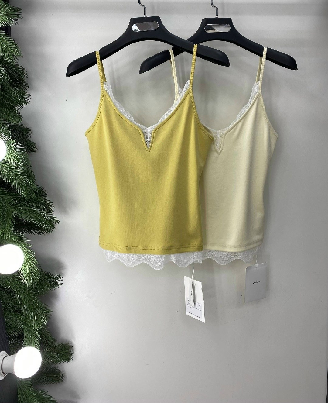 майка с кружевами,топ женский кружевной,топ с кружевной отделкой,женская топик,кружевная майка