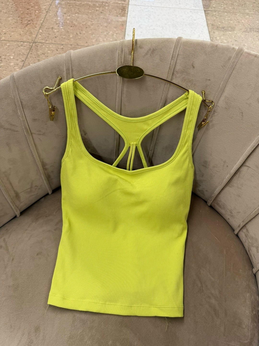 топ женский,майка женская,топ женский белый,кроп топ женский,топ майка