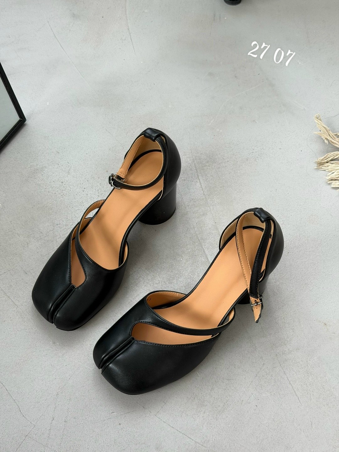 повседневные туфли,туфли женские,женская ,модные туфли,босоножки