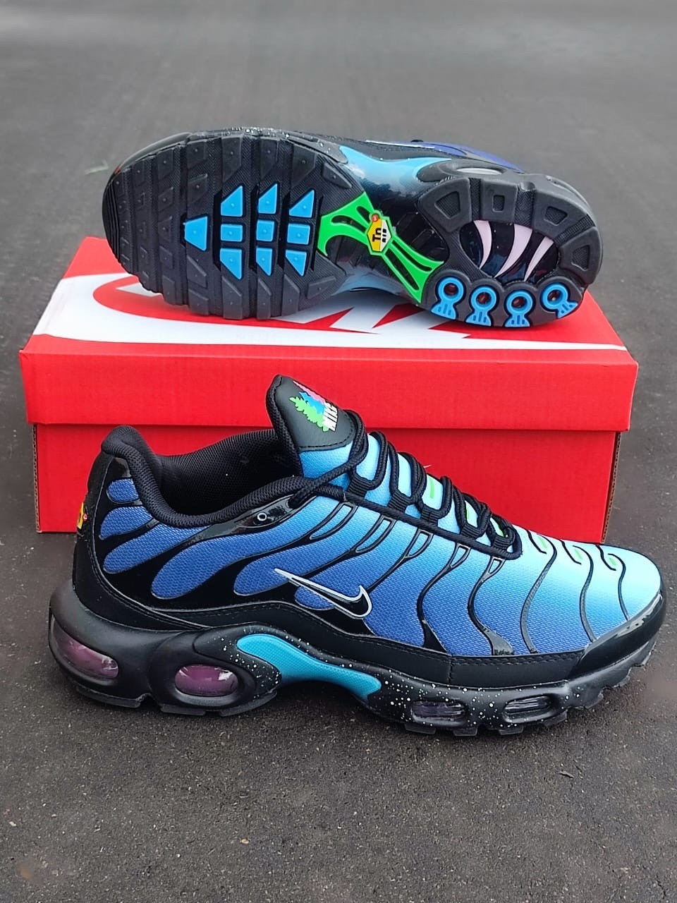 кроссовки nike air max plus tn,nike air max plus tn,мужские кроссовки nike air max tn plus,nike air max plus,кроссовки nike air max plus
