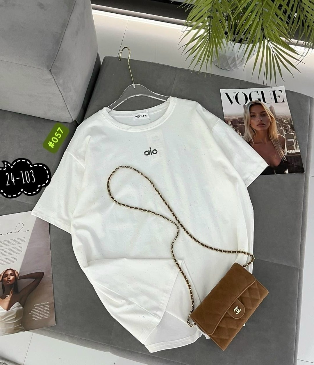 женская футболка,футболка со стразами,футболка оверсайз,женская футболка оверсайз