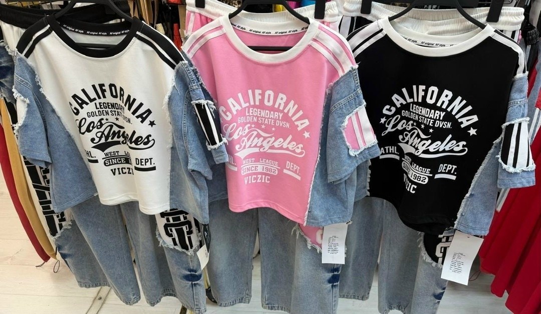 футболки модные,футболки женская,одежда джинсы,подростковая одежда,джинсовая одежда