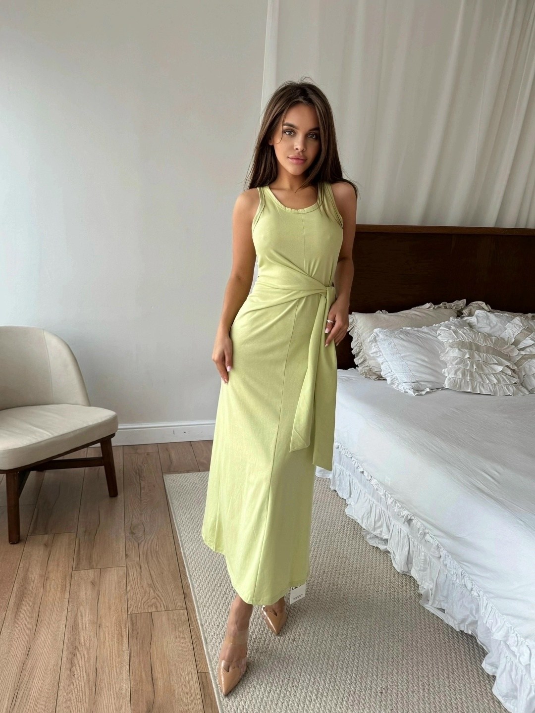 платье атласное красное,атласное красное платье зара,платья красные,платья атласные,красное шелковое платье