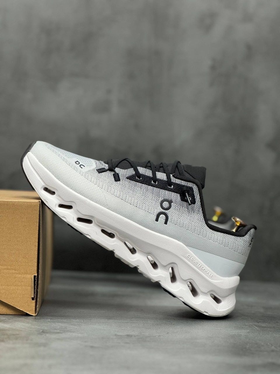 кроссовки on cloudtilt,кроссовки оригинальные,мужские кроссовки,кроссовки удобные,кроссовки для мужчин