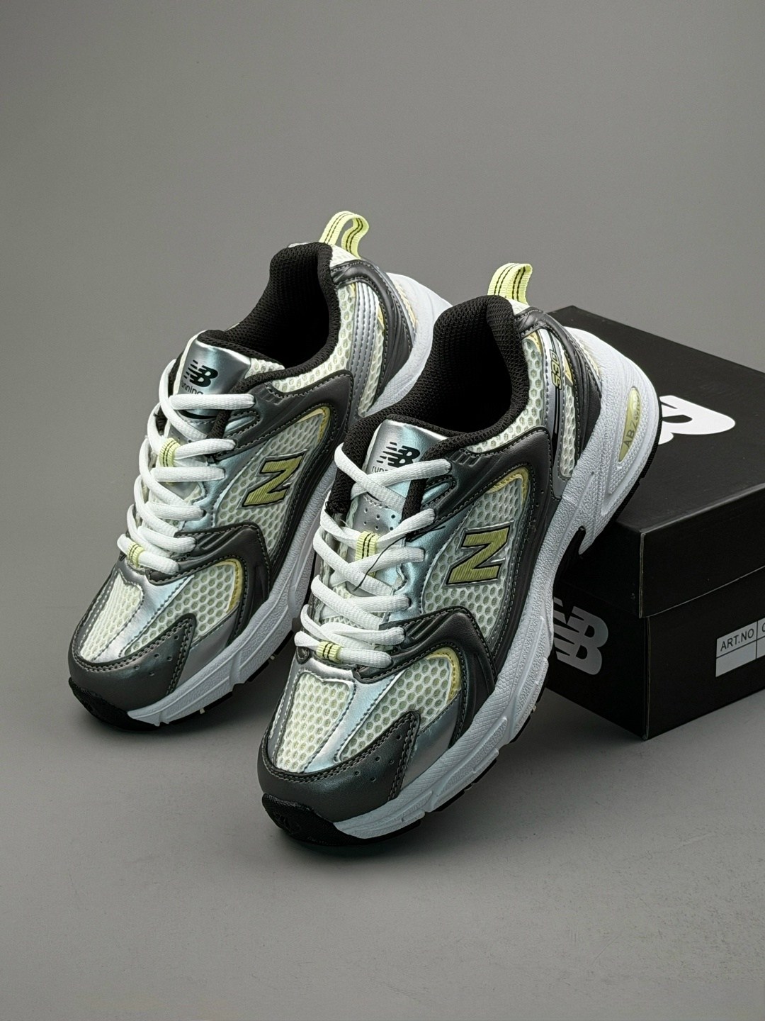 кроссовки,кроссовки женские,повседневные кроссовки,кроссовки универсальные,спортивные кроссовки