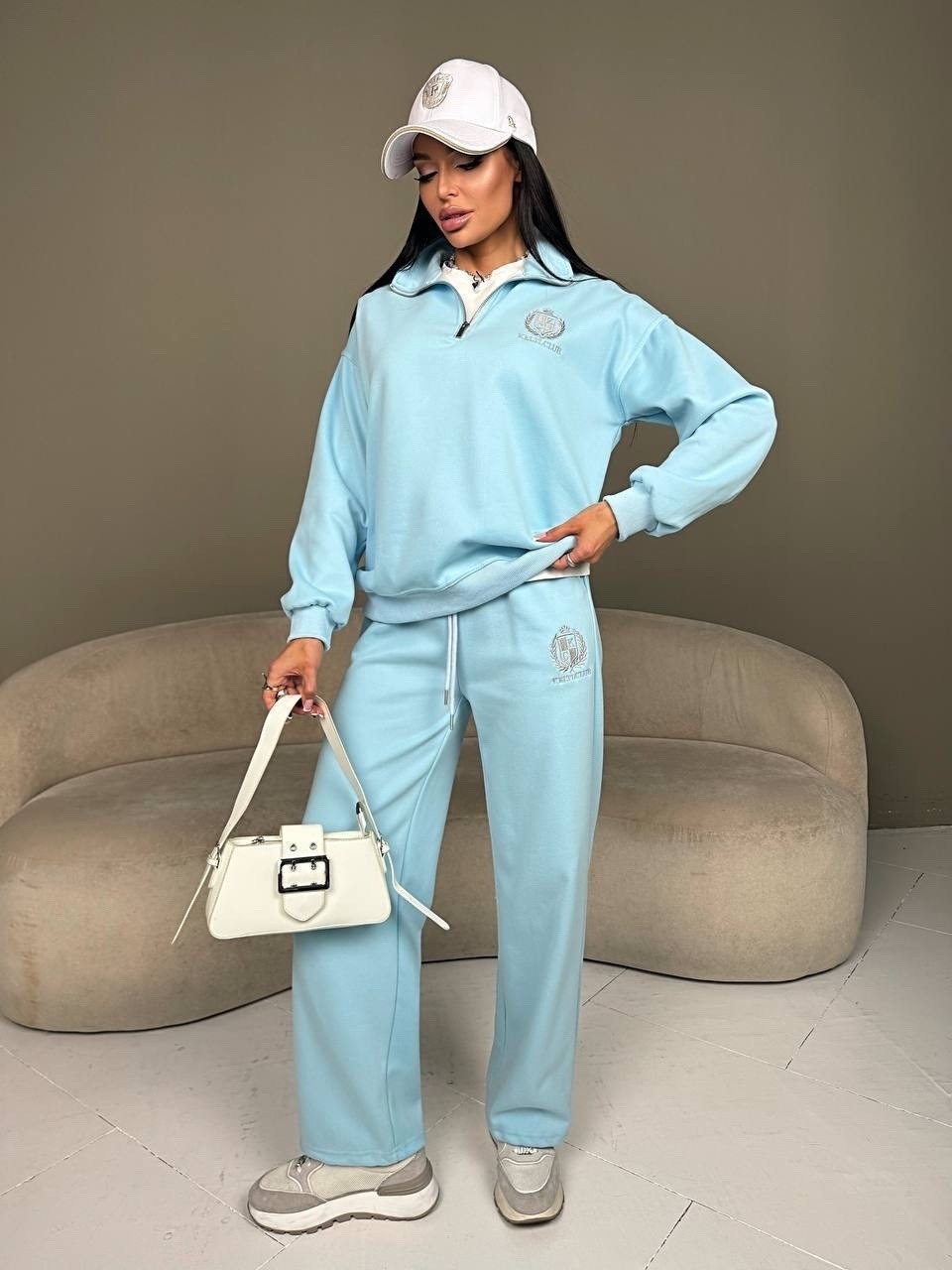 женский спортивный костюм,спортивный костюм,женский костюм,спортивный женский костюм серый,костюм спортивный брючный на молнии ос им хаим