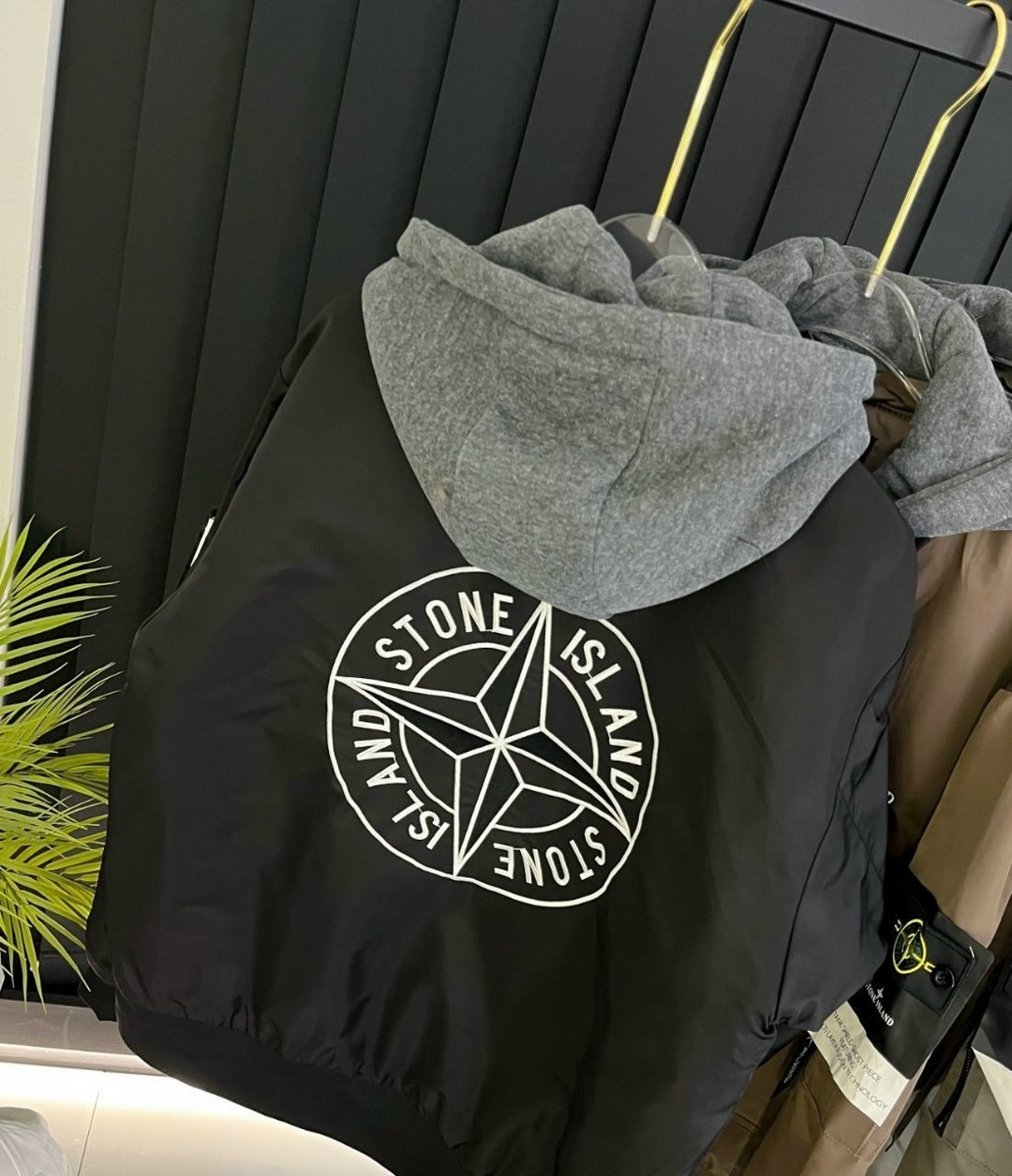 куртка stone island бомбер,куртка бомбер серый stone island,бомбер мужской stone island,куртка ветровка бомбер stone island,демисезонная куртка бомбер stone island