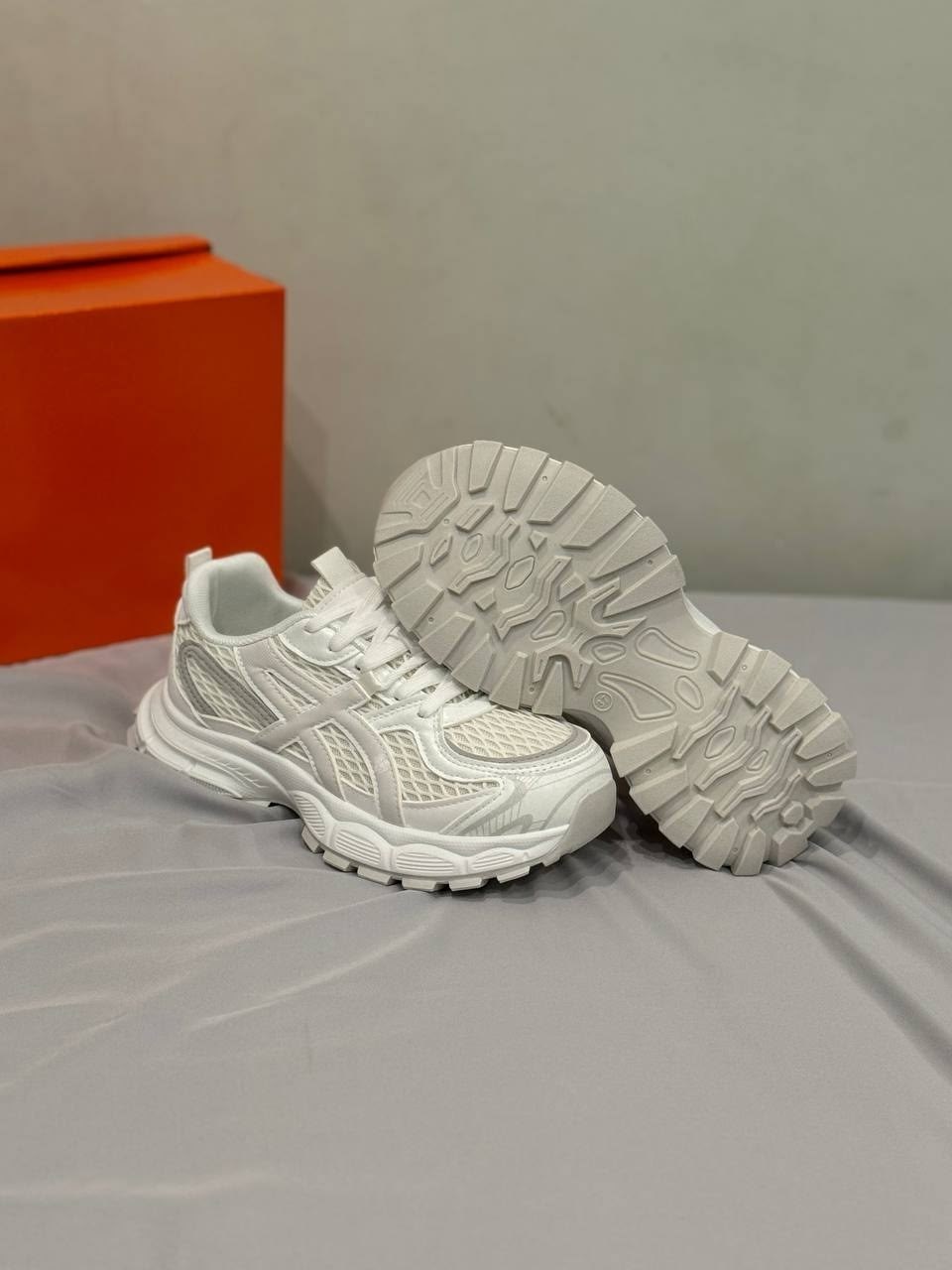 женские кроссовки,кроссовки,кроссовки модные,кроссовки женские balenciaga,спортивная