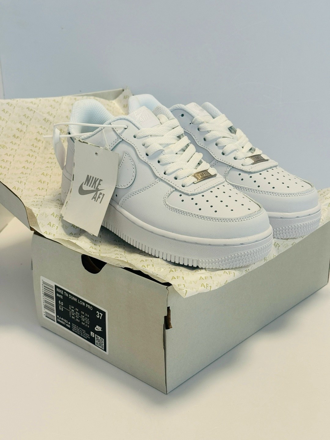 nike air force 1 low white,кеды мужские nike air force 1 nfs1 белый 40 ru,nike air force 1,nike air force 1 white,nike air force 1 low белые