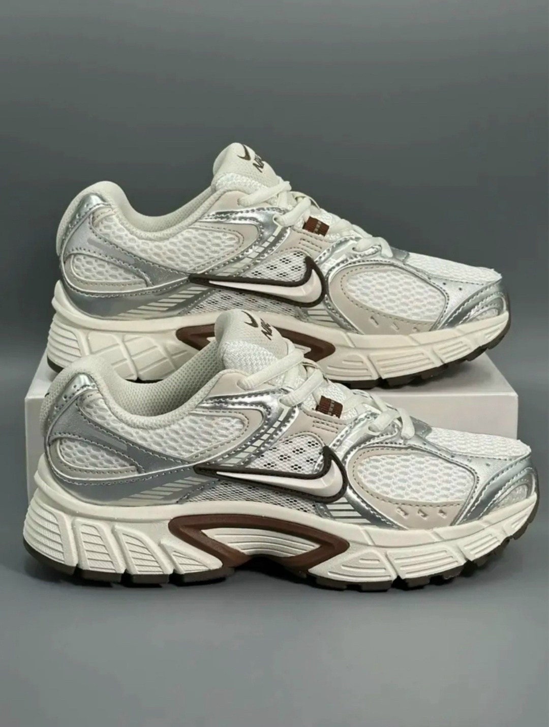 кроссовки nike,женские кроссовки nike,кроссовки nike v5 rnr,женские кроссовки nike v5 rnr white/brown,женские повседневные кроссовки nike v5 rnr