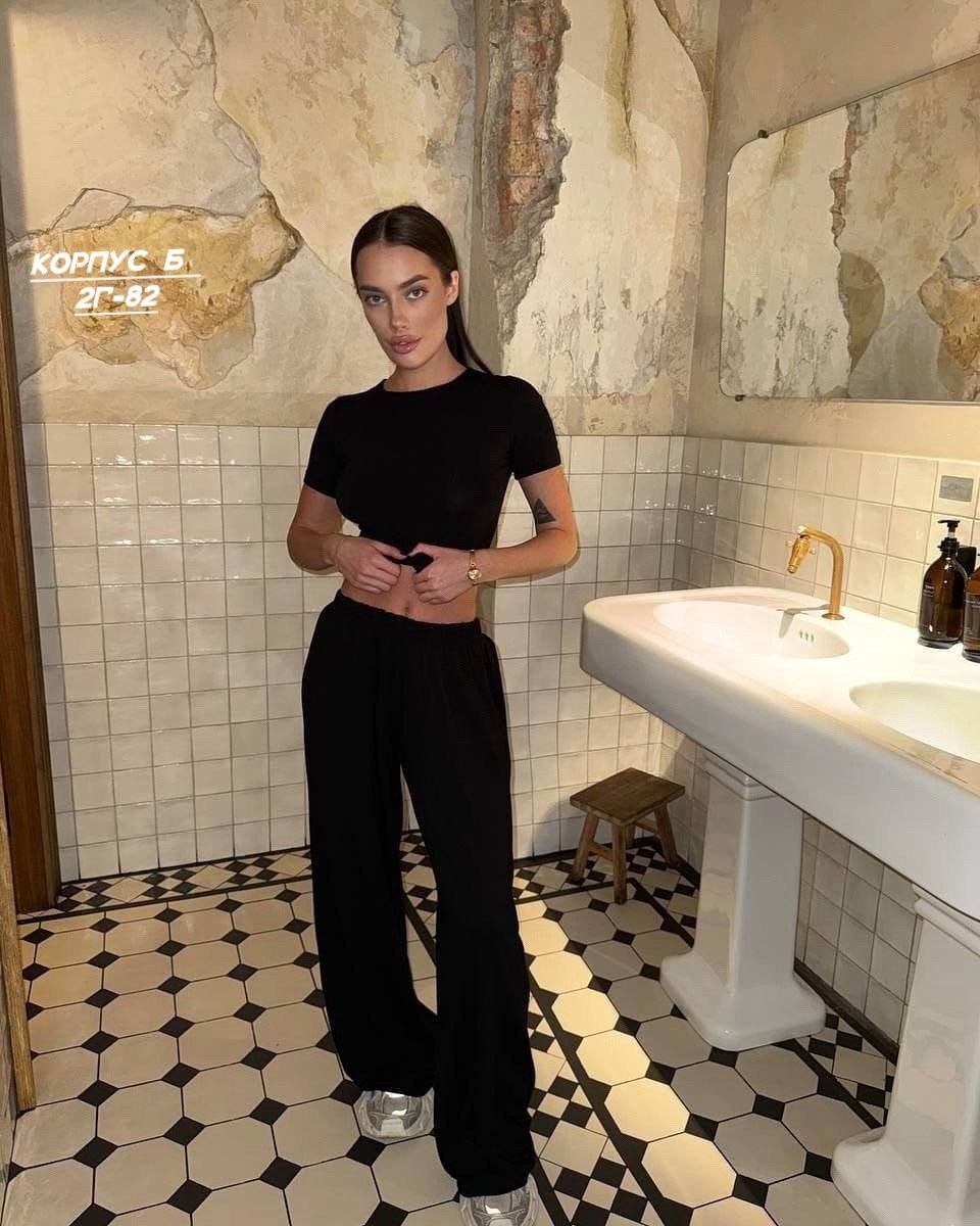 костюм женский,костюм стильный,костюм с брюками,костюмчик,костюм с кроп топом