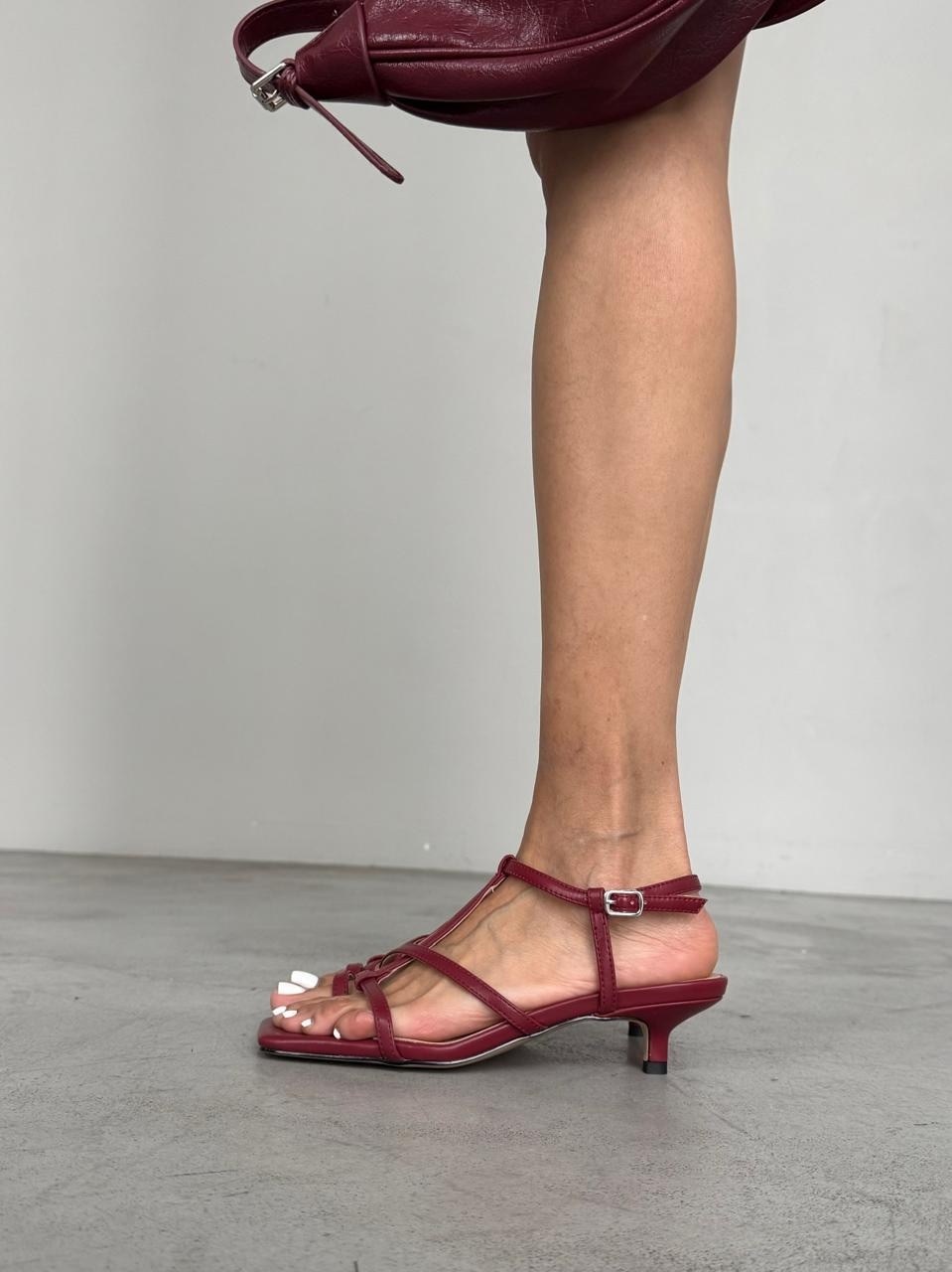 женские босоножки,босоножки на каблуках,красные босоножки,босоножки с ремешками,босоножки на шпильках
