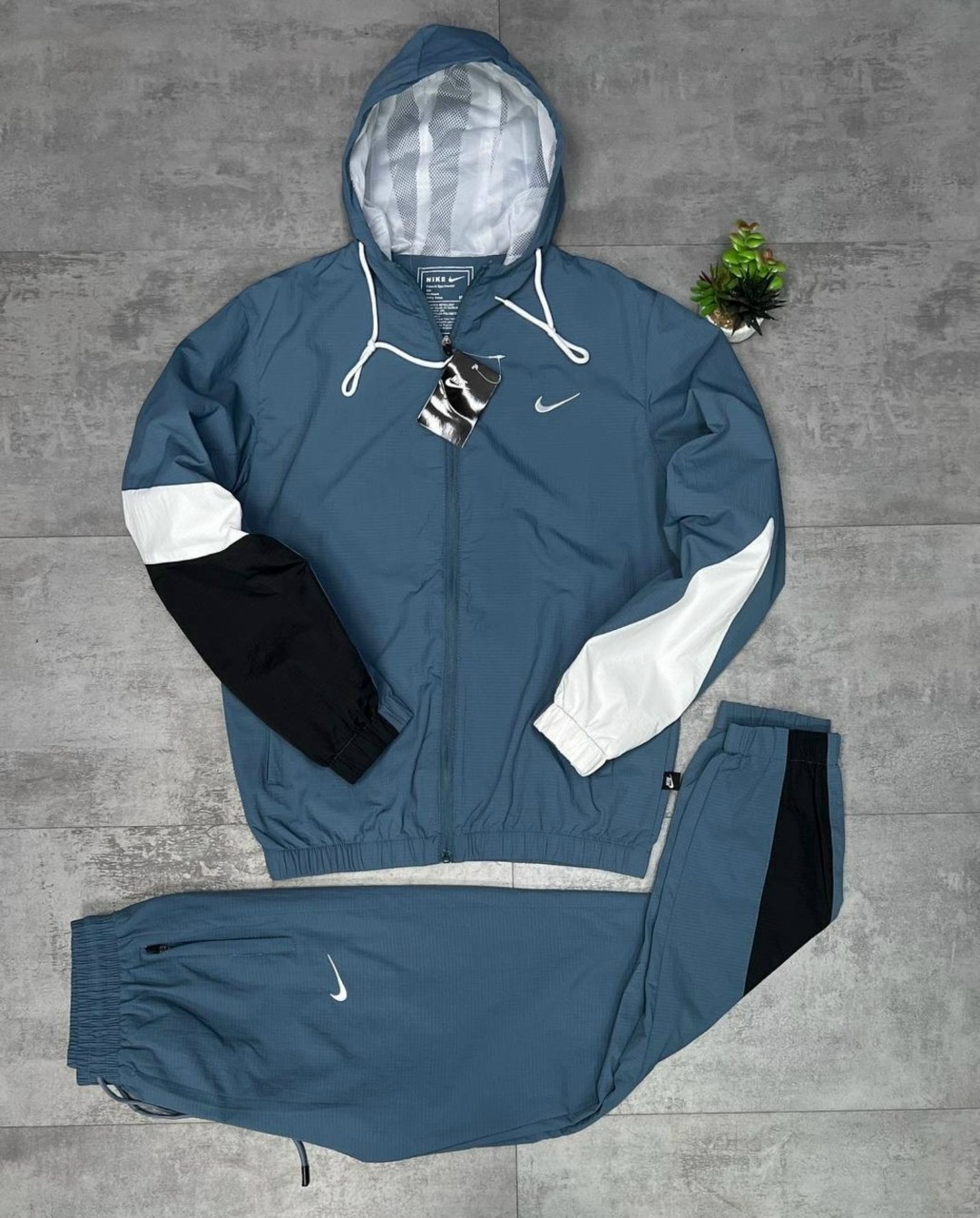 спортивные костюмы nike,спортивный костюм nike плащевка,костюм найк мужской плащевка,спортивный костюм мужской nike,спортивные костюм