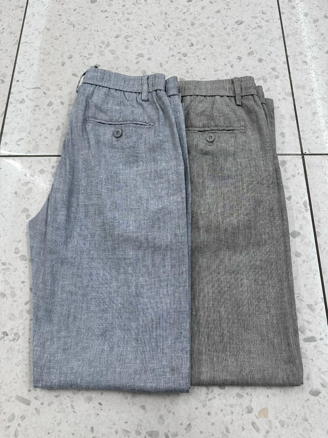 зауженные брюки,брюки светлые,мужские брюки,повседневные брюки,серые брюки