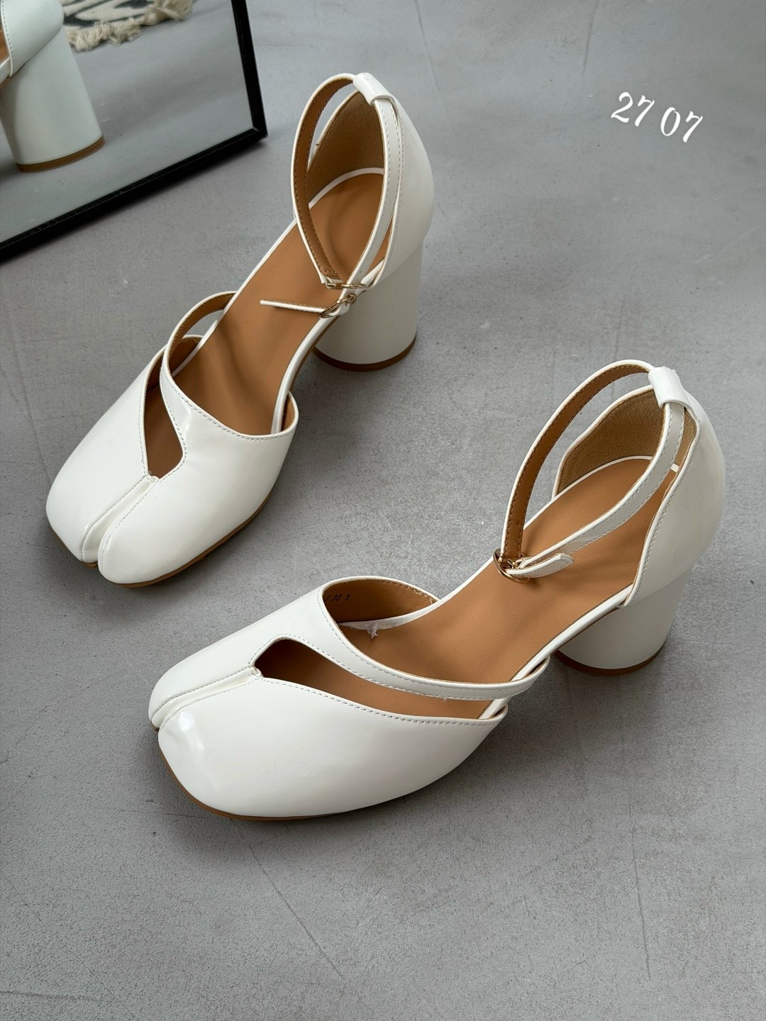 повседневные туфли,туфли женские,женская ,модные туфли,босоножки