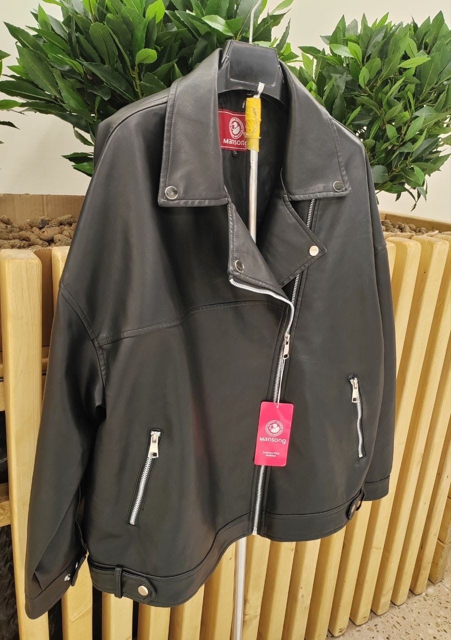 кожаная куртка,косуха оверсайз,куртка косуха,черная куртка косуха oversize из премиум экокожи,женская кожаная куртка