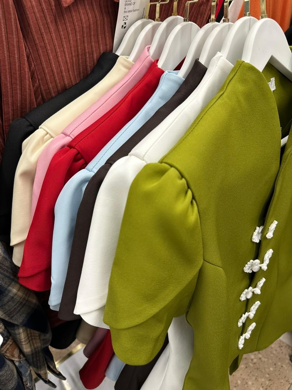 модные жакеты,жакет,блузка модная,женская блузка,блузка винтажная