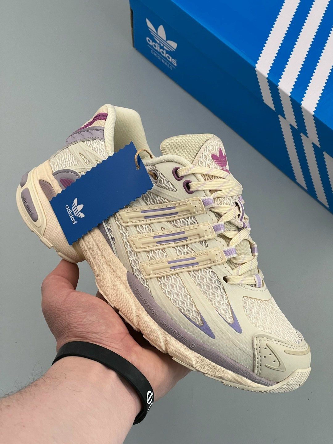 кроссовки женские adidas,кроссовки adidas,кроссовки adidas original,кроссовки adidas response cl,кроссовки женские