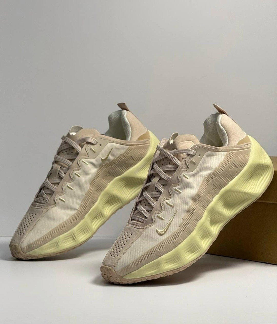 кроссовки nike,adidas yeezy boost 380 calcite glow,adidas yeezy boost 700,adidas yeezy boost 700 v 3,adidas yeezy boost 700 v3