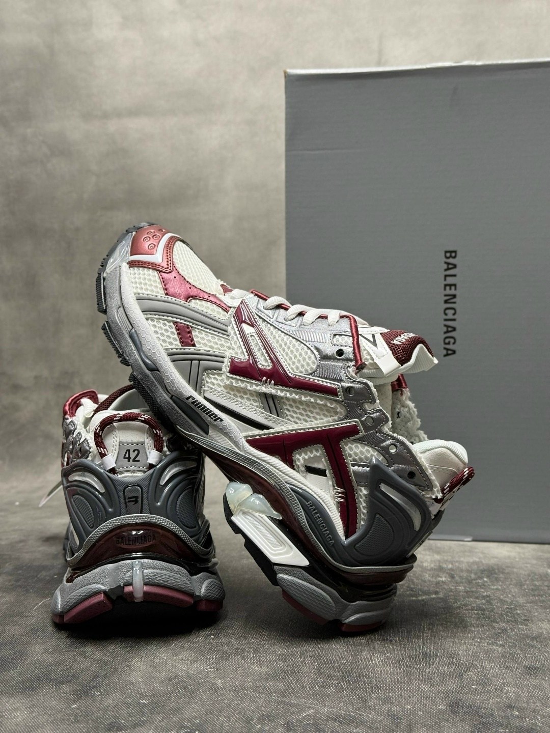 баленсиага раннер кроссовки,кроссовки balenciaga runner,кроссовки balenciaga,balenciaga runners,кроссовки в стиле balenciaga